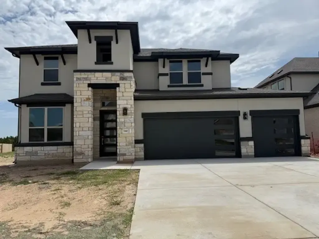 940 Sunny Ridge Dr, Leander
