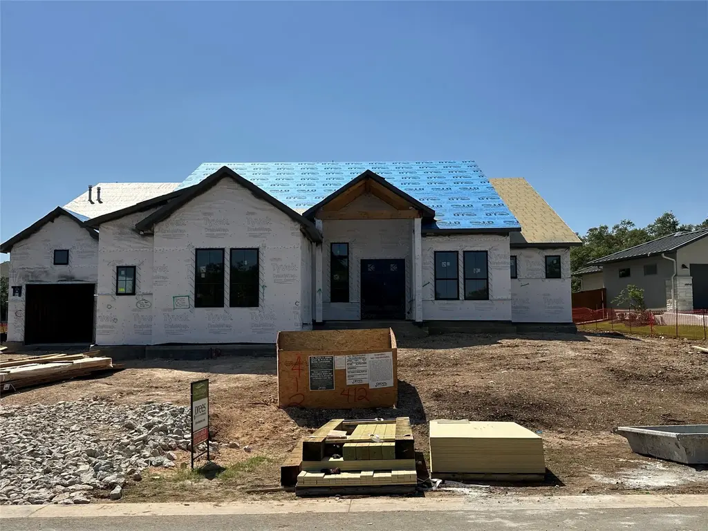 412 Crosswater Ln, Dripping Springs