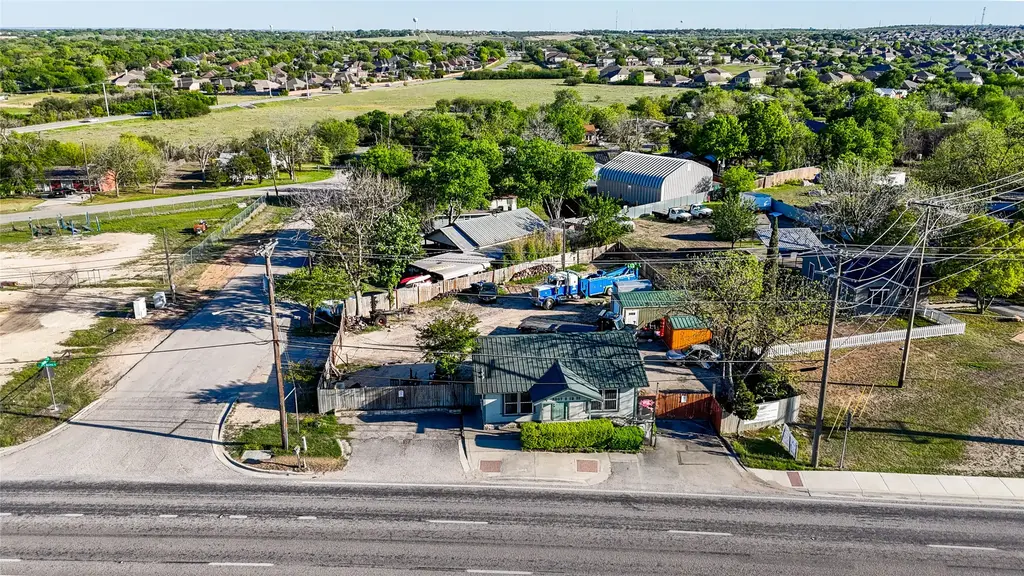 2007 Interstate 35 S, New Braunfels