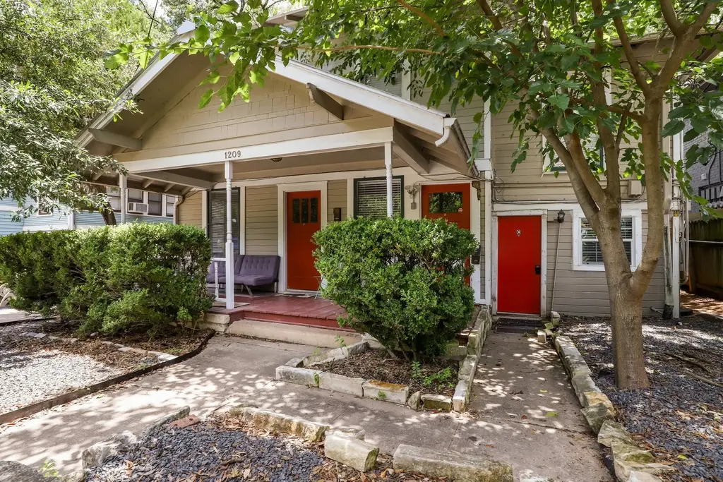 1209 W 8th St, Austin