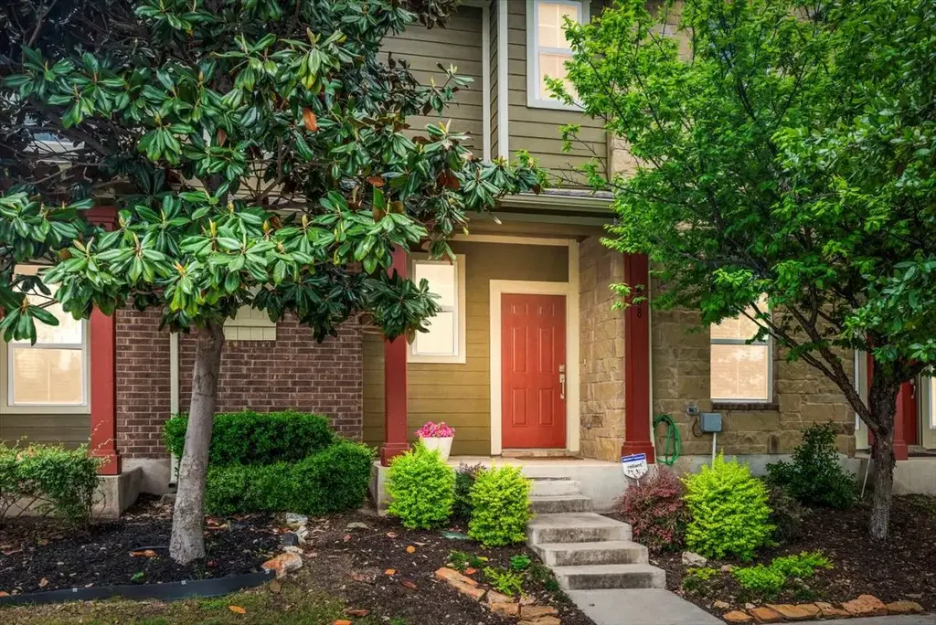 608 Lookout Tree Ln, Round Rock
