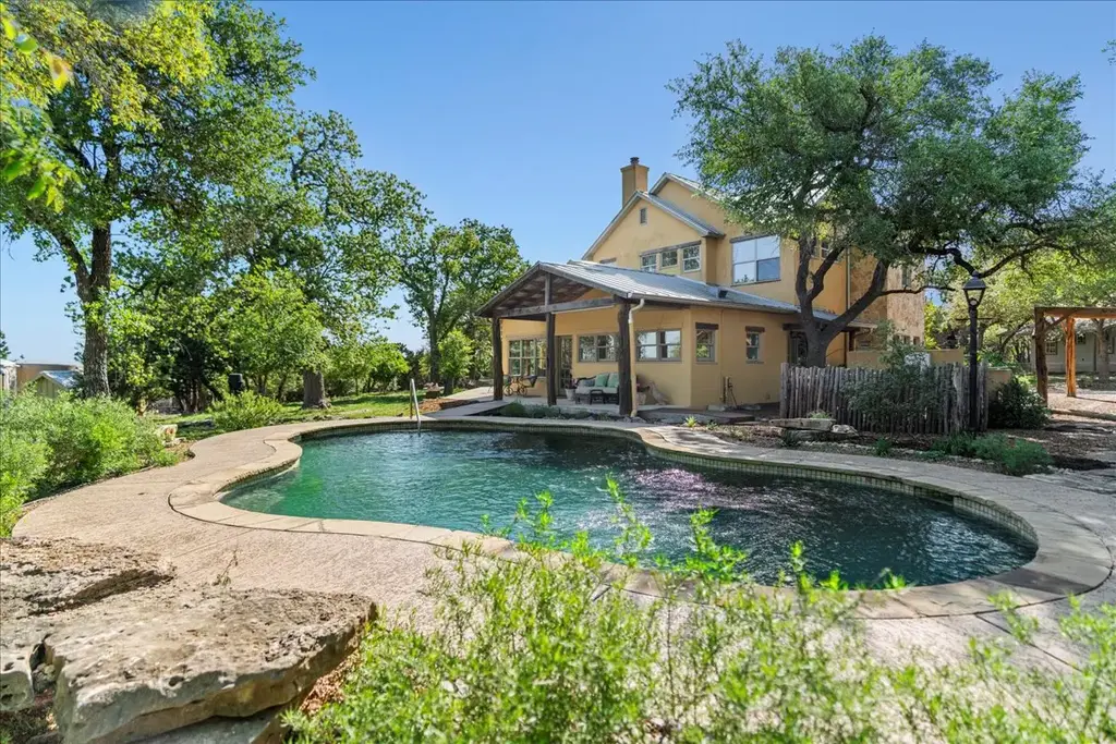 1601 S Rainbow Ranch Rd, Wimberley