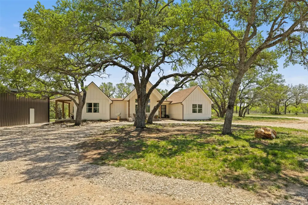 1241 Fm 3509, Burnet