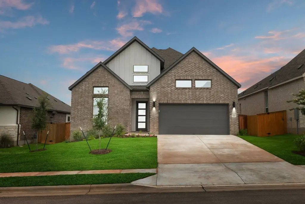 435 Five Mile Creek Way, Kyle