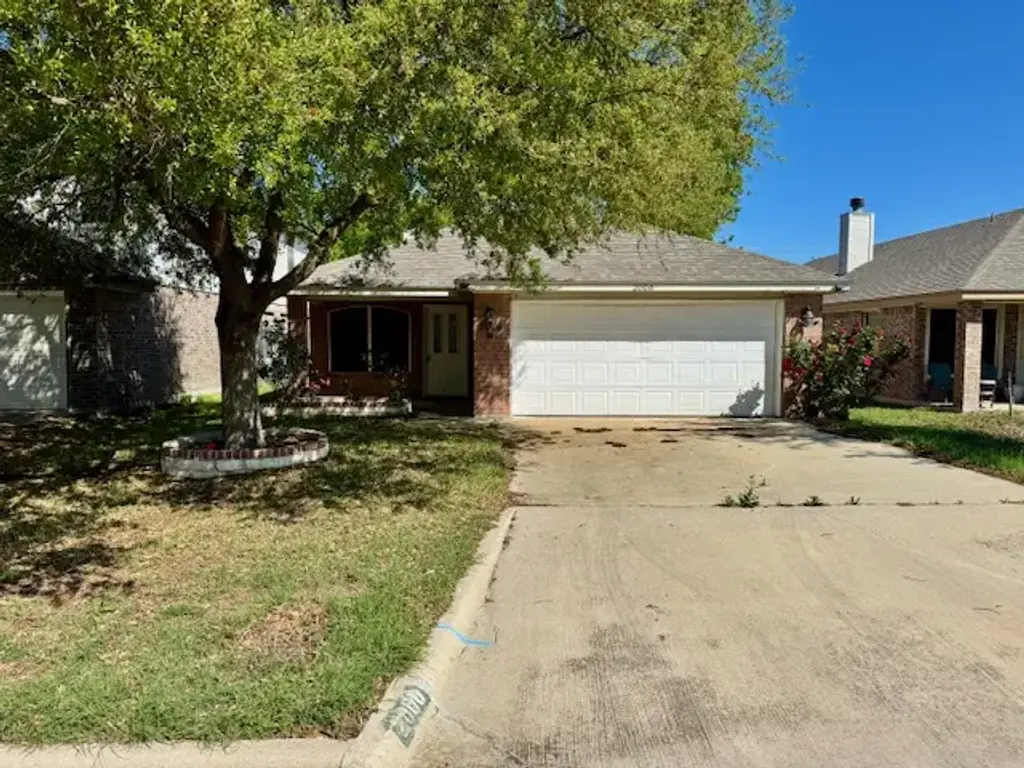 2006 Flagstaff Dr, Killeen