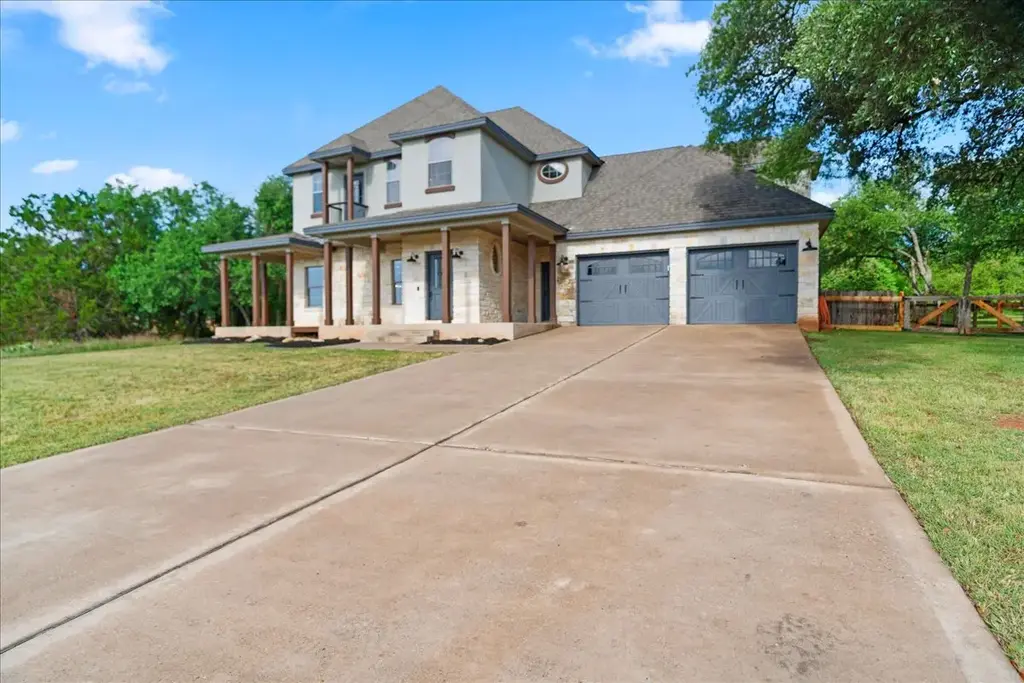 308 Canna Lily Cir, Driftwood