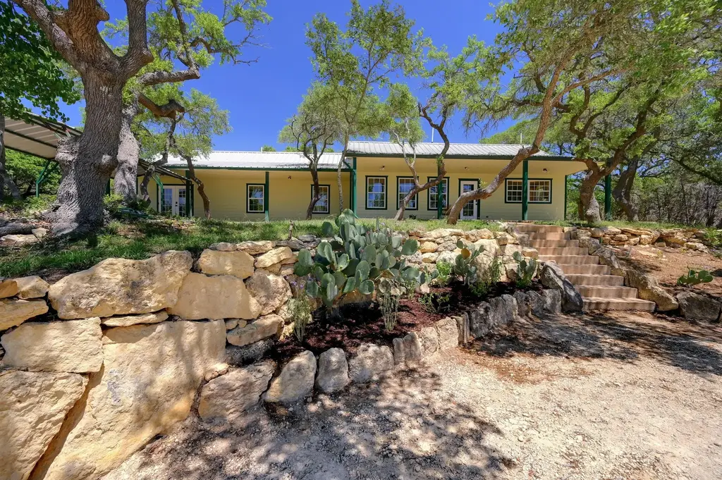 3824 Mccall Creek Rd, Blanco