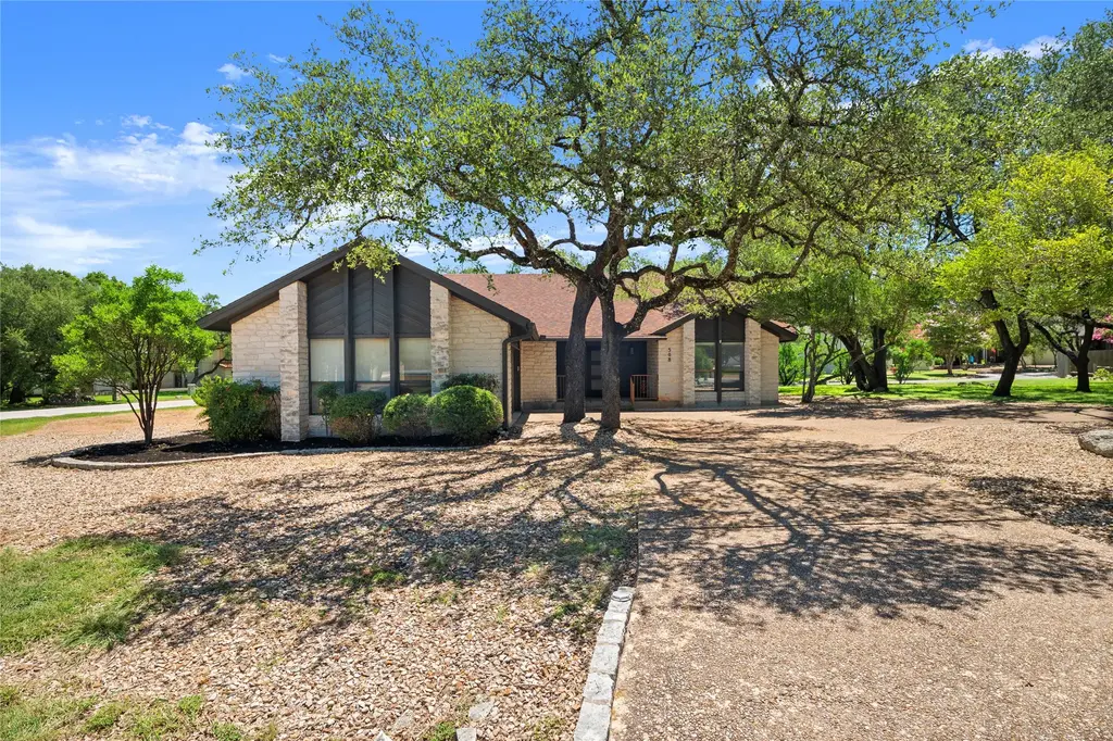 508 Explorer, Lakeway