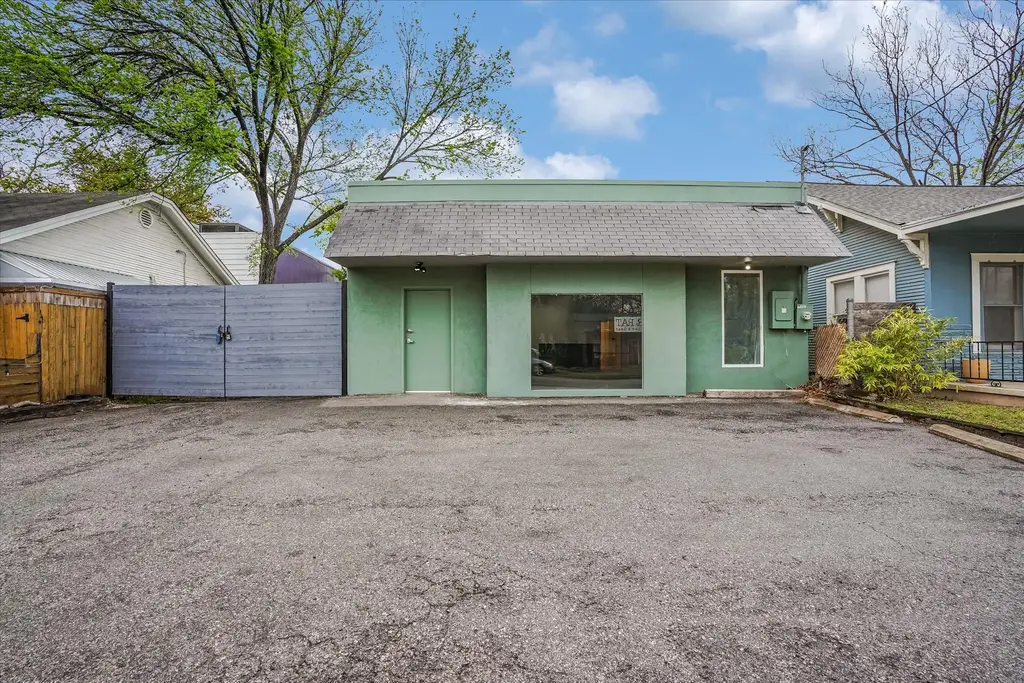 2602 E Cesar Chavez St, Austin