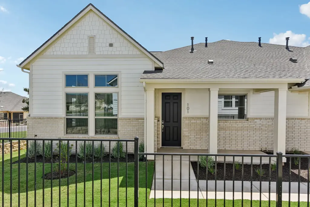 104 Maceo Way 101, San Marcos