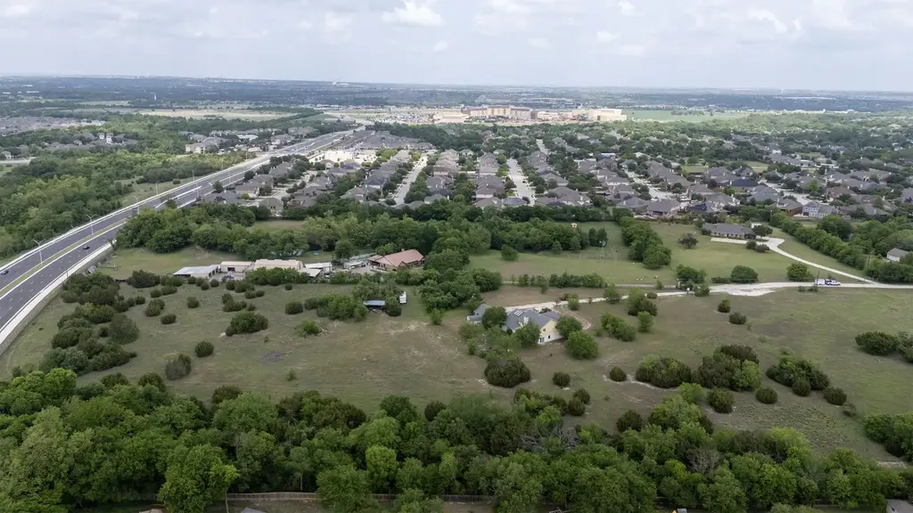 1294 Johnson Ln, Round Rock