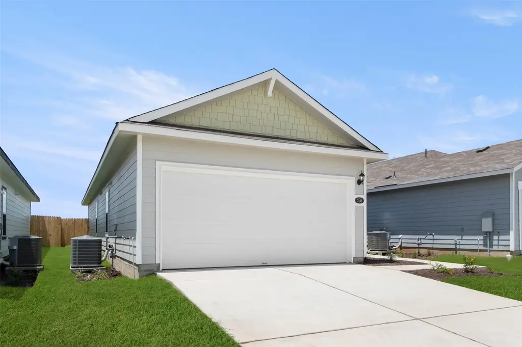 256 Estallo Way, Maxwell