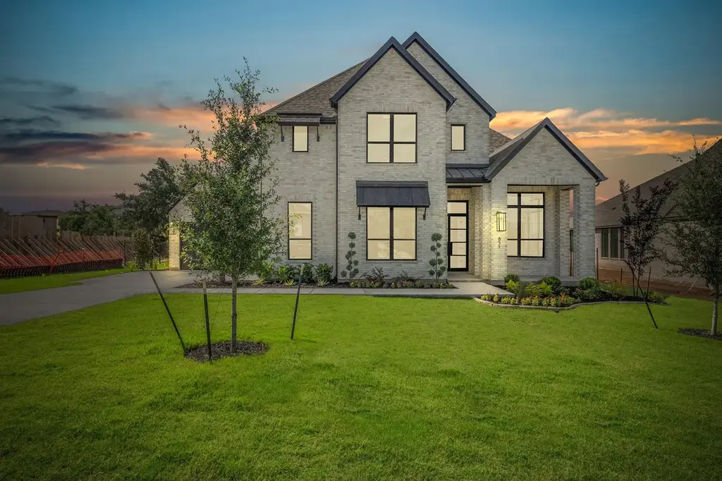 851 Old Stone Rd, Austin