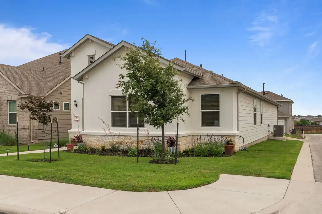 117 Thurman Holt Rd, Hutto