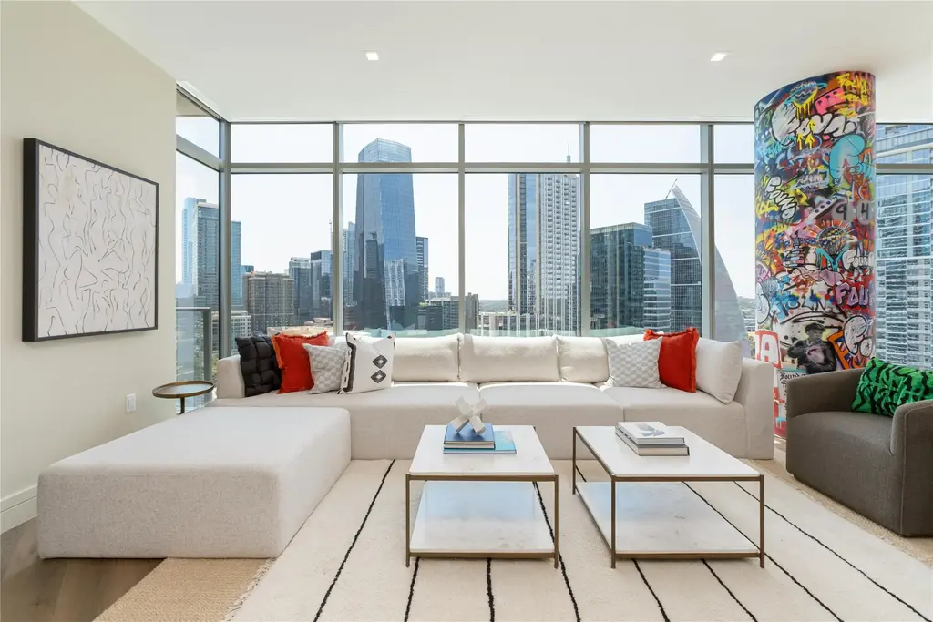 501 West Ave 2001, Austin