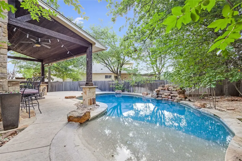 2607 Armatrading Dr, Cedar Park