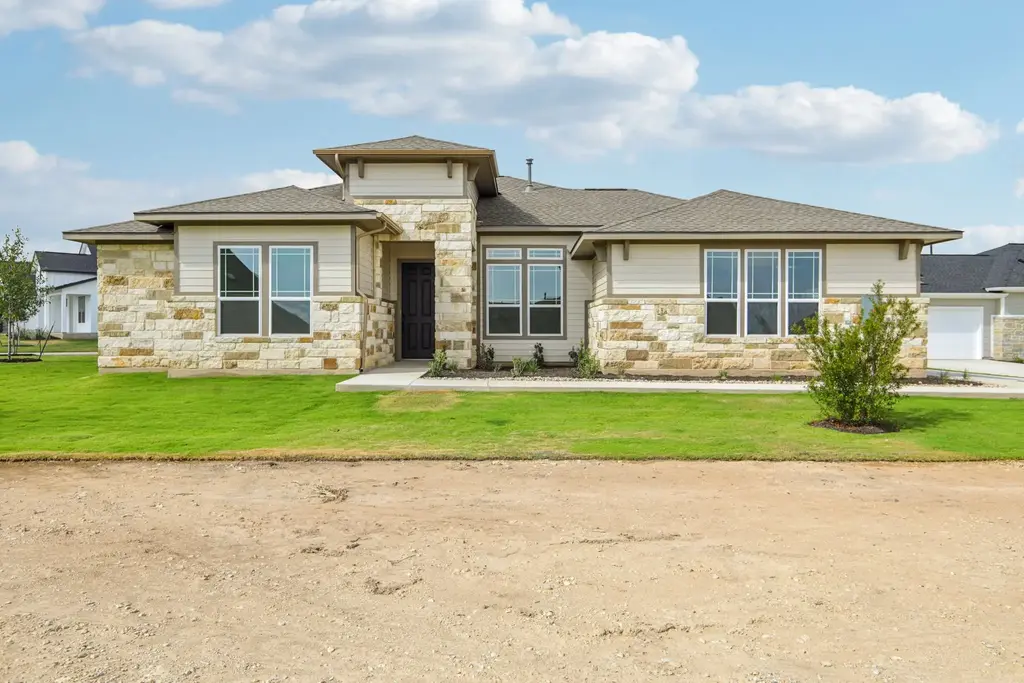 140 Antoinette Way 102, San Marcos