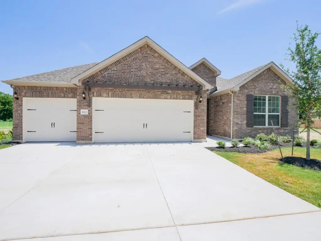 1612 Pueblo Pass, Leander