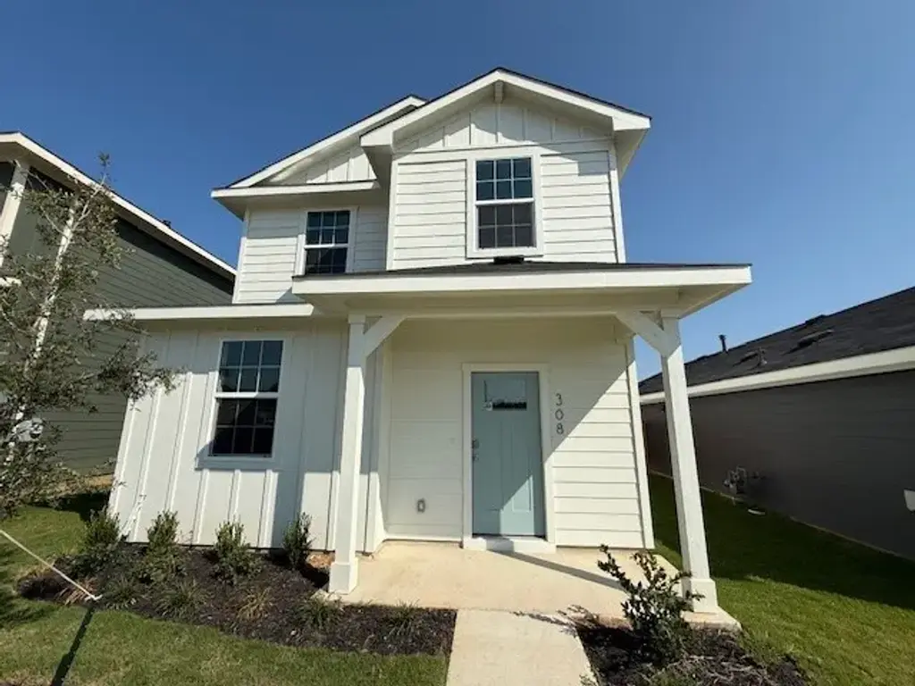 308 Puerto Plata Ave, Bastrop