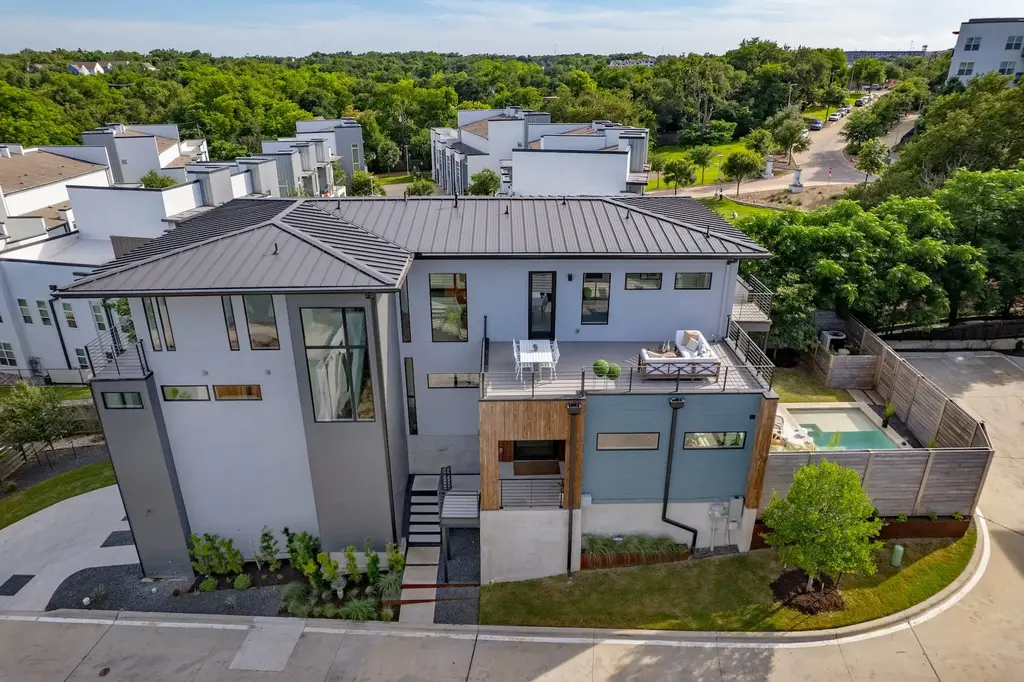 2800 Del Curto Rd 9, Austin