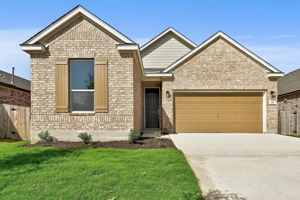 247 Teller Dr, Lockhart