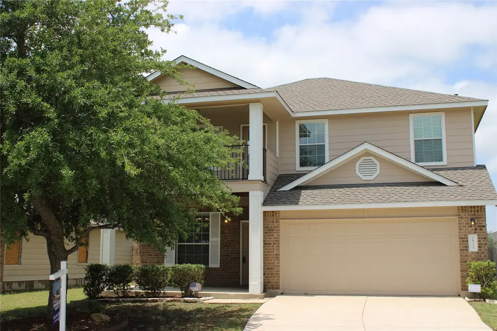 18354 Basket Flower Bnd, Elgin
