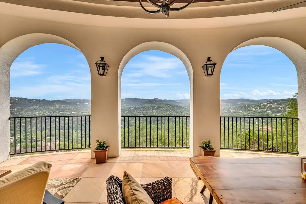 1710 Mount Larson Rd, Austin