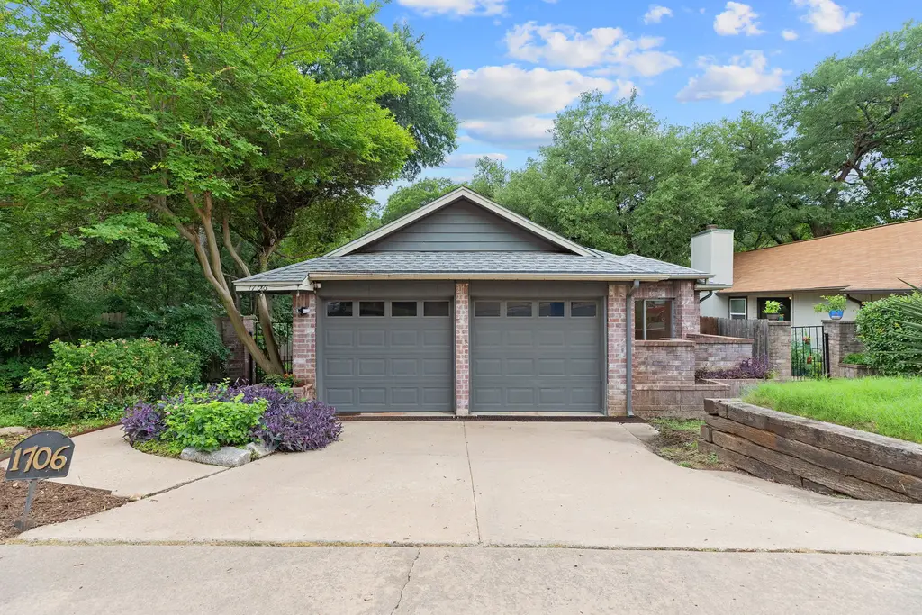 1706 Whitney Way, Austin