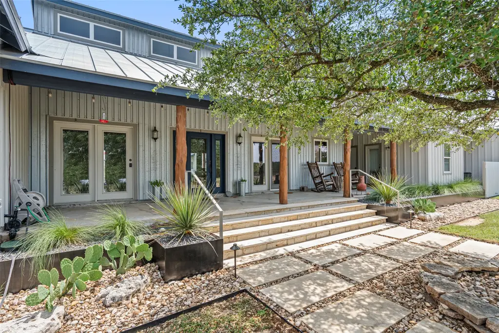 160 Mystic Creek Dr, Dripping Springs