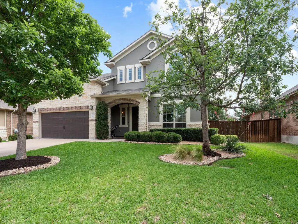 116 Claiborne Lake Ln, Georgetown