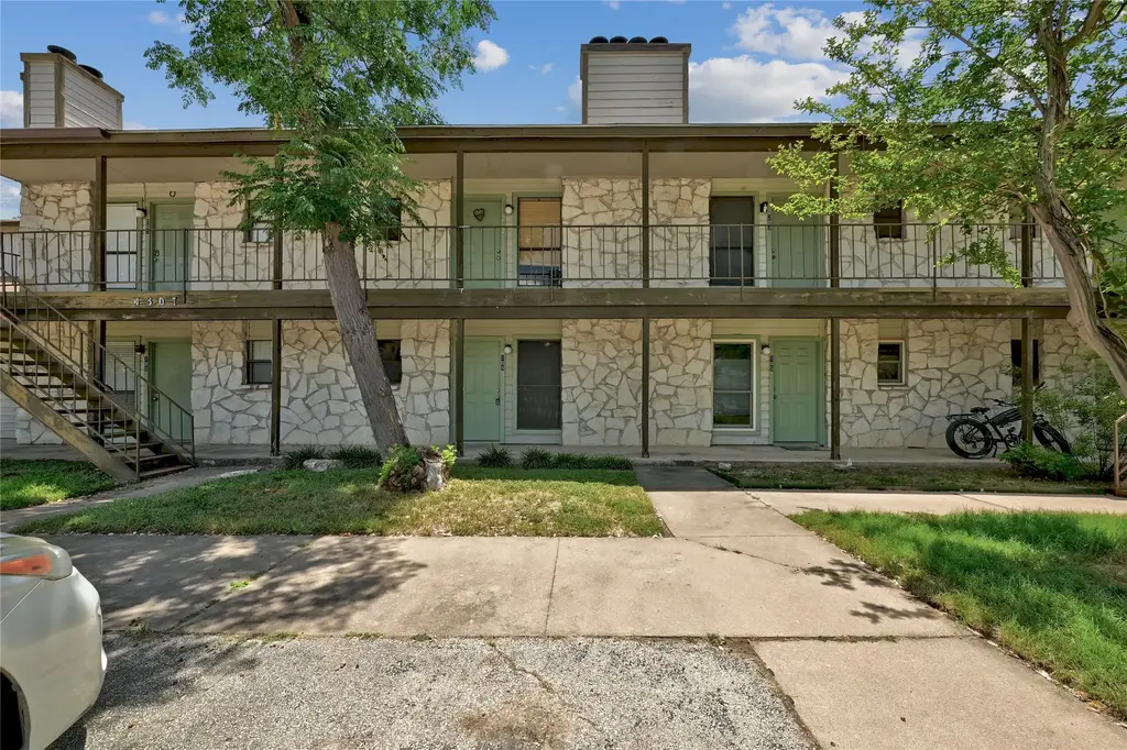 4307 S 1st St 104, Austin