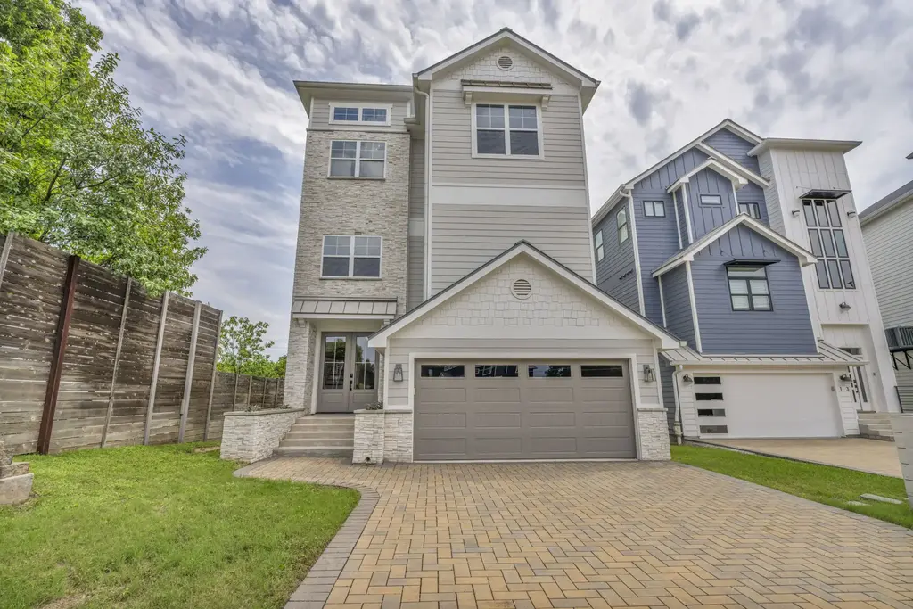 127 Cypress Shores Lane, Kingsland