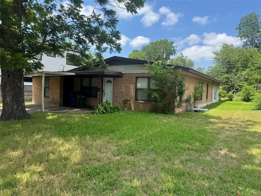 200 W Odell St, Austin