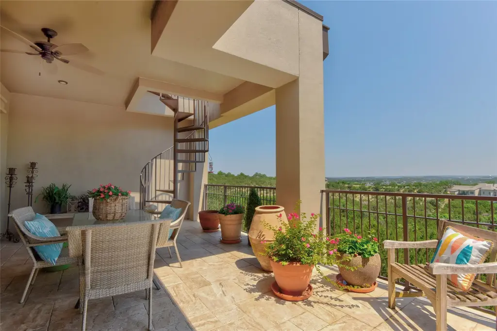 8200 Southwest Pkwy 721, Austin