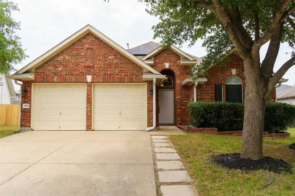 1118 Connemara Ln, Pflugerville