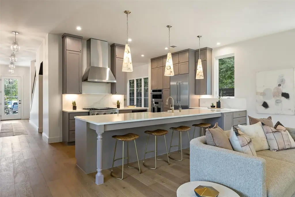 4600 Parkdale Pl 1, Austin
