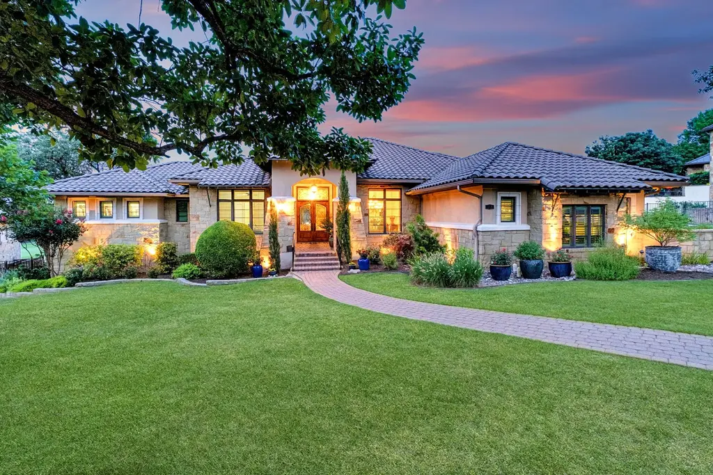 104 Porto Cima Ct, Austin