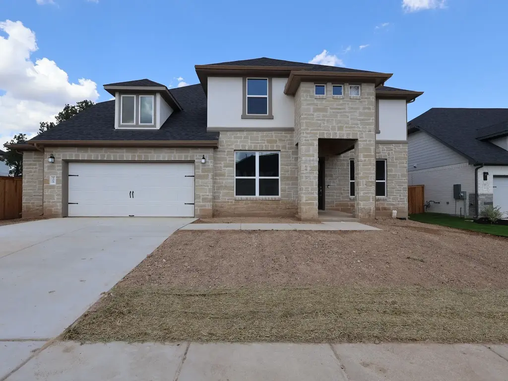 908 Frisco Ln, Leander