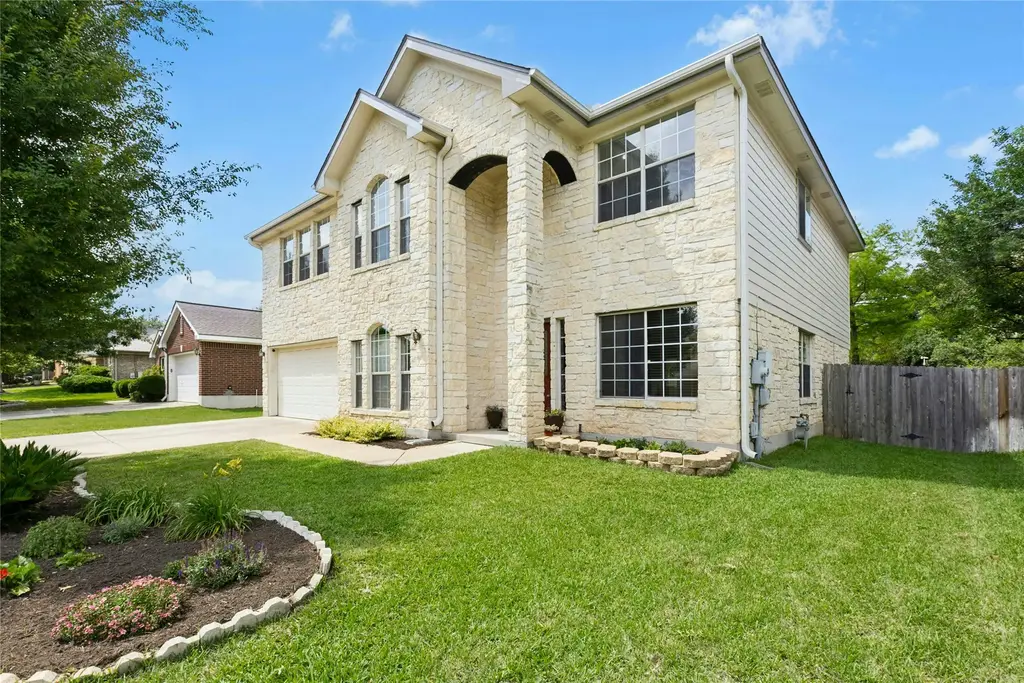 1113 Red Ranch Cir, Cedar Park