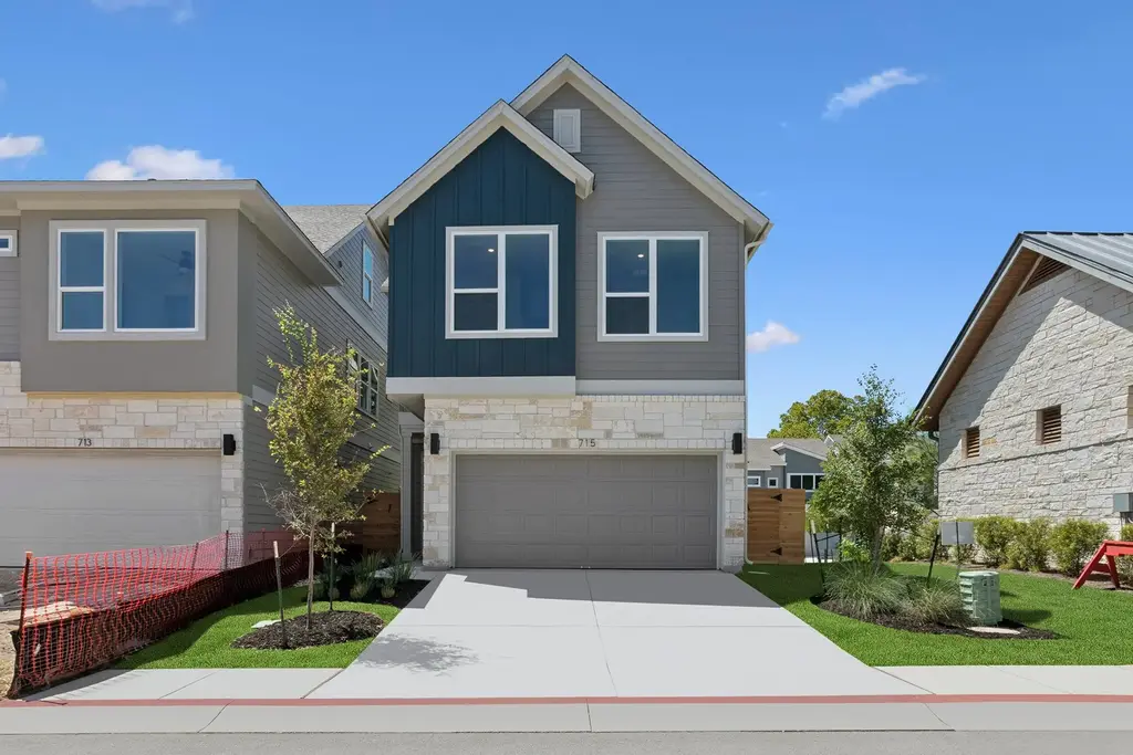 715 Bernese Pass, Austin