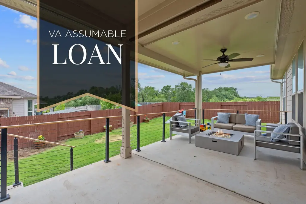 104 Meadow Wood Cv, Georgetown