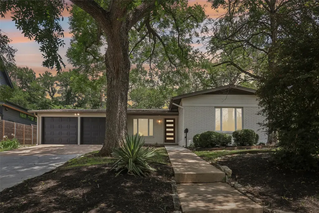 2322 Westoak Dr, Austin
