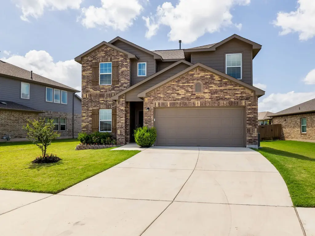 1213 Whipple Tree Trl, Georgetown
