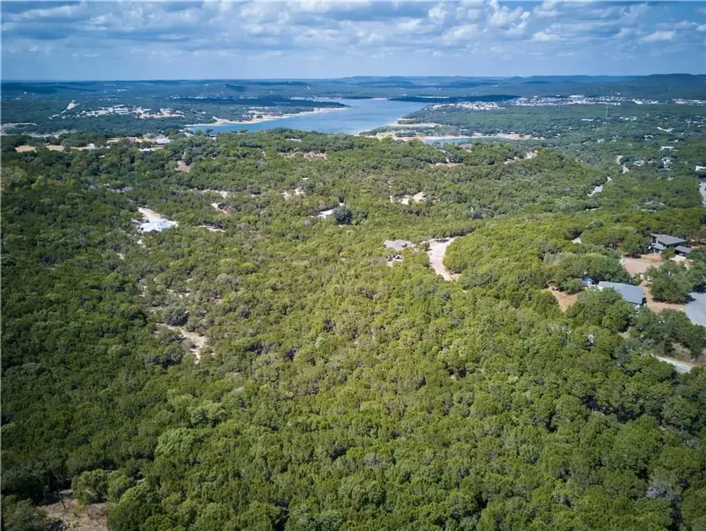 6127 Cimmaron Trl, Lago Vista