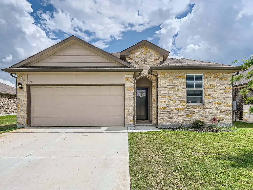 649 Golden Grove Pkwy, San Marcos