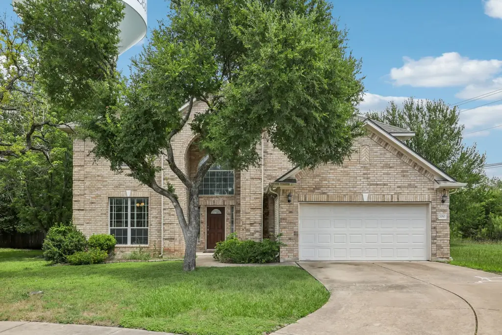 2010 Starr Pass, Leander