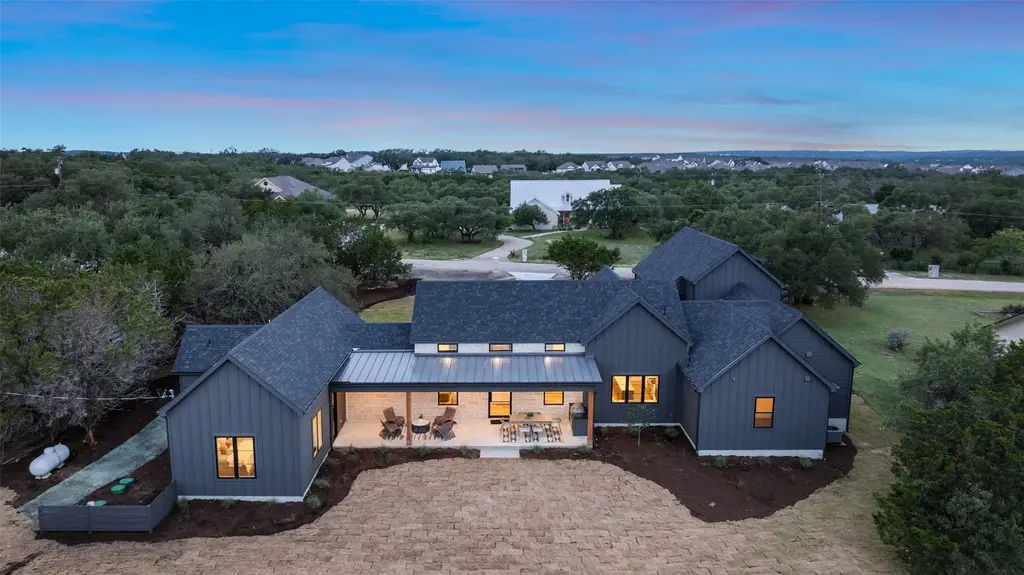 507 Terrace Canyon Dr, Dripping Springs