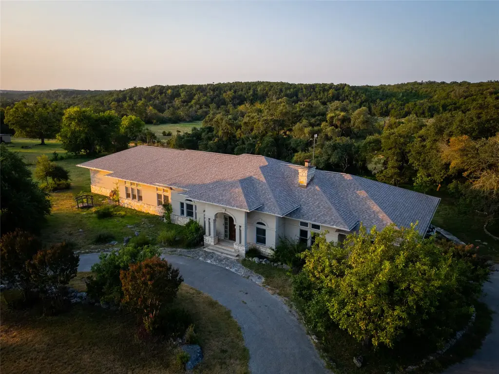 1441/1443 Gatlin Creek Rd, Dripping Springs