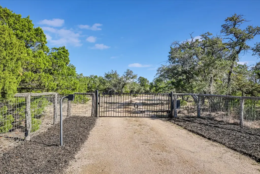 11201 Bonham Ranch Rd 6, Dripping Springs