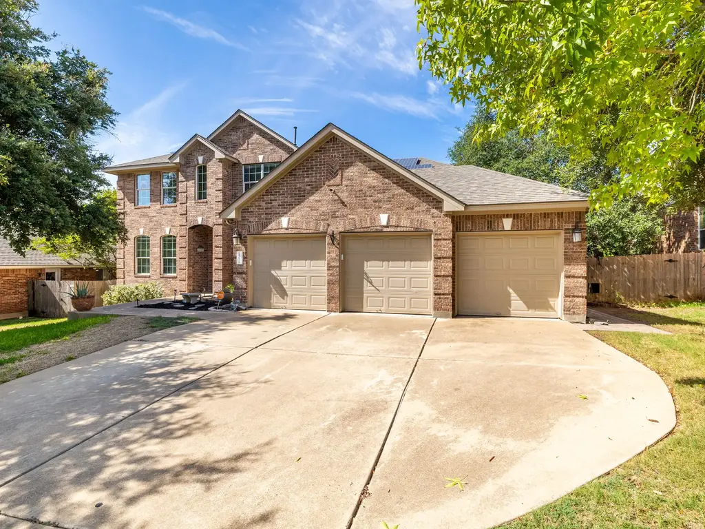 2407 Silver Spur Ln, Leander